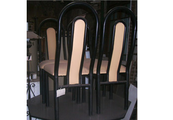 4 sillas,caño tapizadas,cuero ecológico
